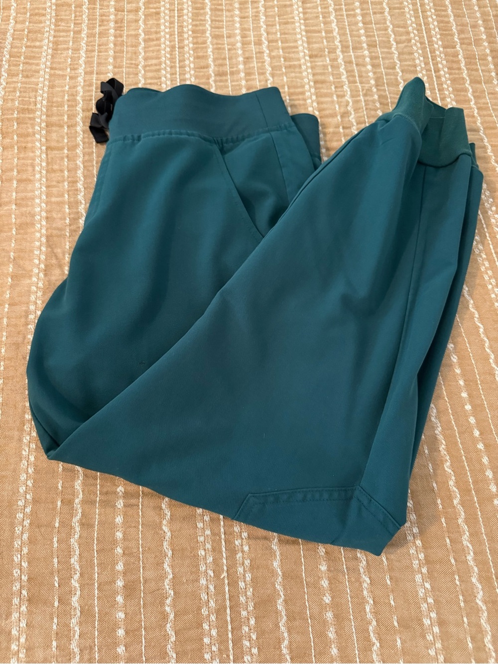 Figs Forest Green Zamora Jogger Scrub Bottoms